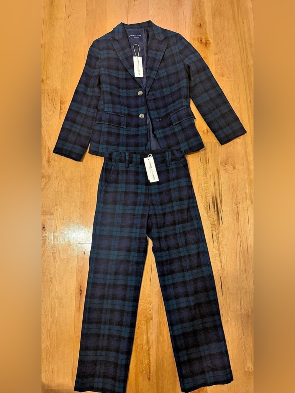 Janie and Jack Kids Suit with Tags Attached NWT (size 7)
